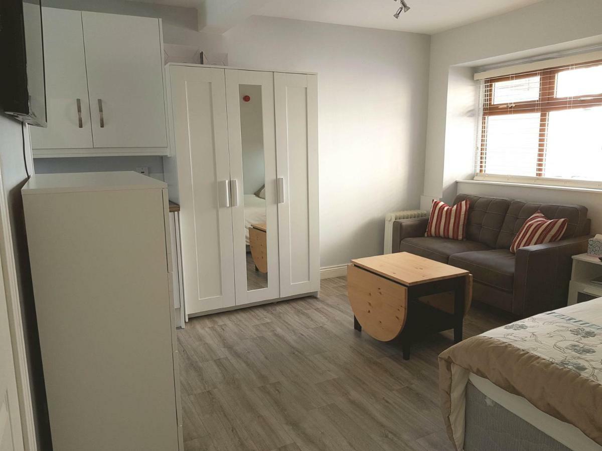 Townhouse In Centre Of Cobh Apartment Luaran gambar